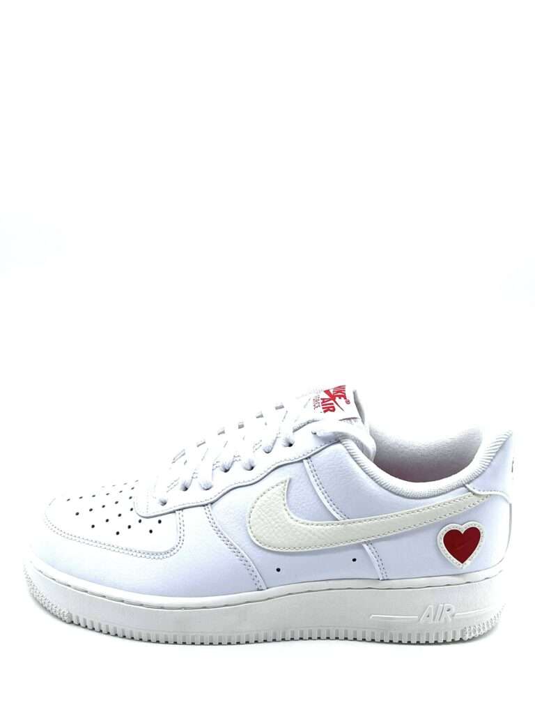 Air Force 1 &quot;Valentines Day&quot; - Streetwear Evolution