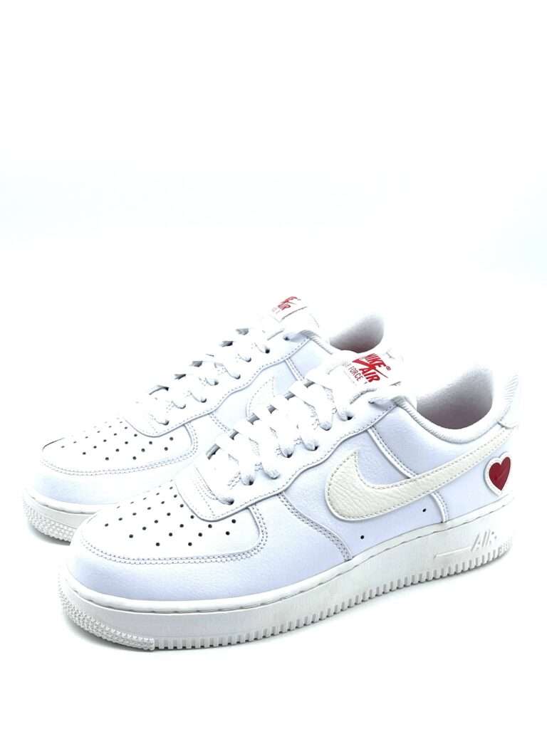 Air Force 1 &quot;Valentines Day&quot; - Streetwear Evolution