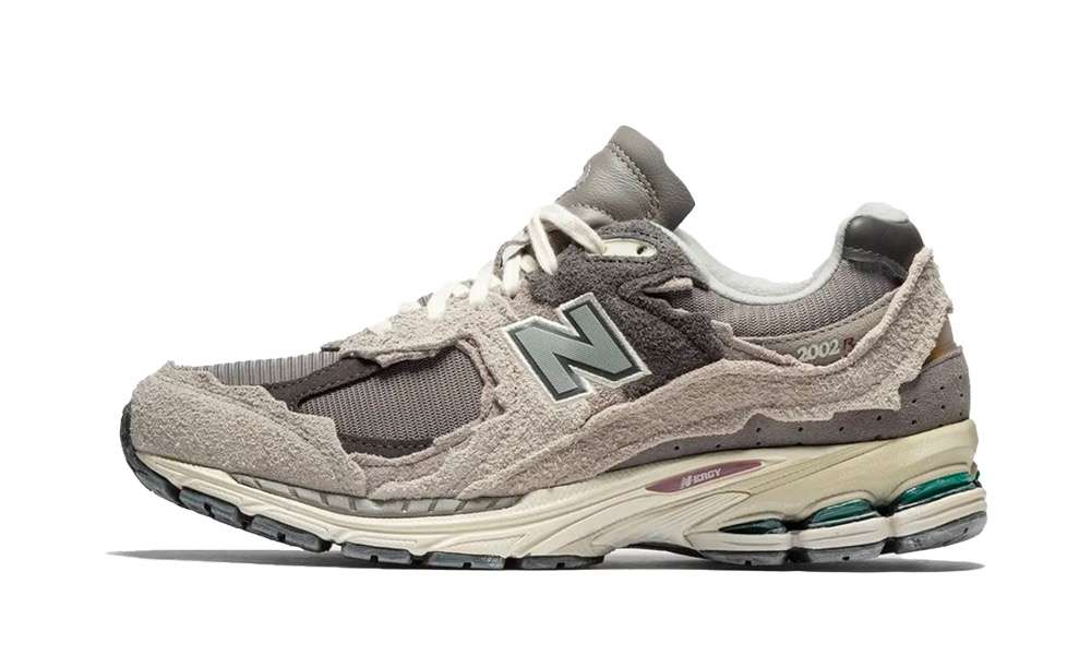 New Balance 2002R \