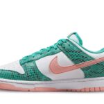 Dunk Low "Snakeskin Washed Teal Bleached Coral"